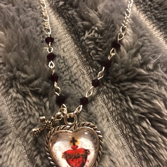 Flaming heart necklace with a cross charm - Picture 3 of 12